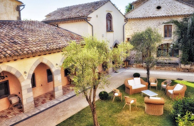 Les Logis du Bourg - A Ryad in Provence
