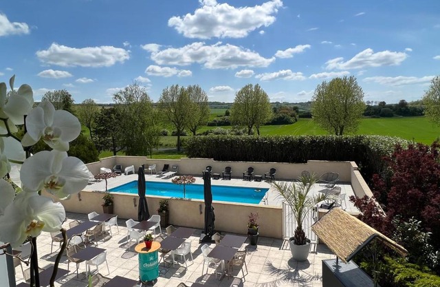 Les Orchidées , Hôtel & Restaurant