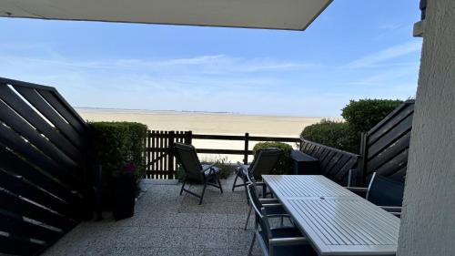 Les Pieds dans le Sable – Appartement Unique avec Accès Direct à la Plage du Crotoy