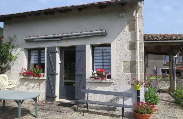 Les Souchottes, charming cottage