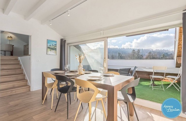 L’Escapade du Col – Cozy 2-Bedroom Apartment with Shared Pool
