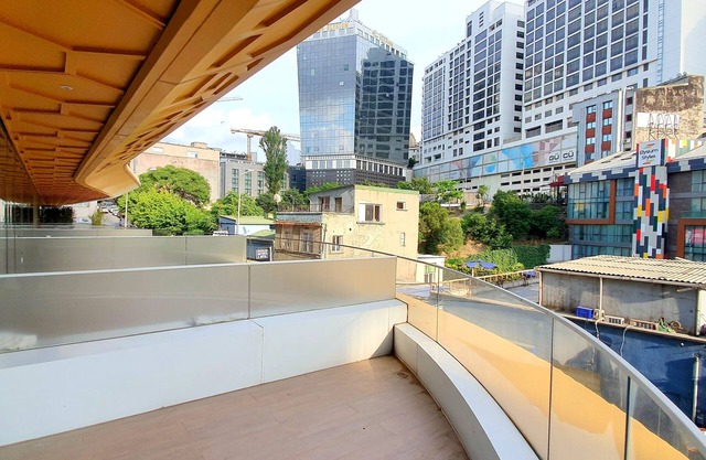 Leylak Suite is the most luxurious hotel apartment in Taksim Square district.