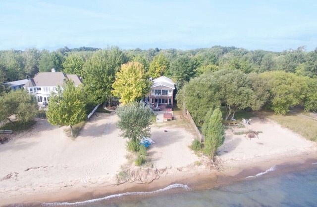 Libby's Cove - Swim spa open all year! kayaks&more