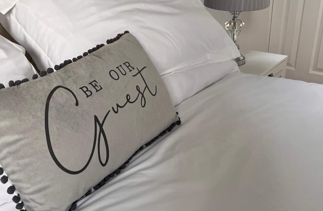 Lichfield Cathedral luxury 2 bed Apartment