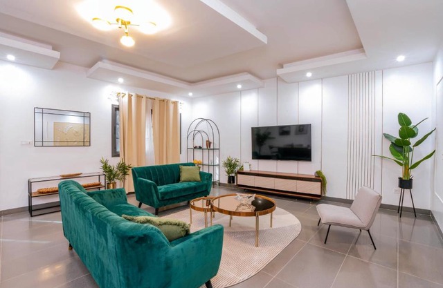 Lighthouse Signature Suites