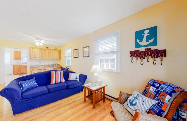 Lil' Cottage Retreat
