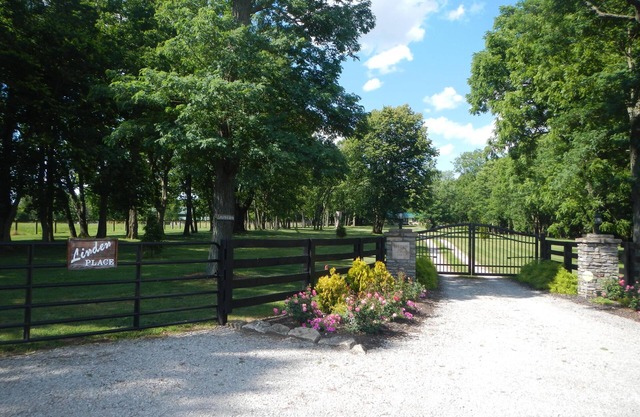 Linden Place is a new gated Cabin located in the middle of Bluegrass Horse Farms