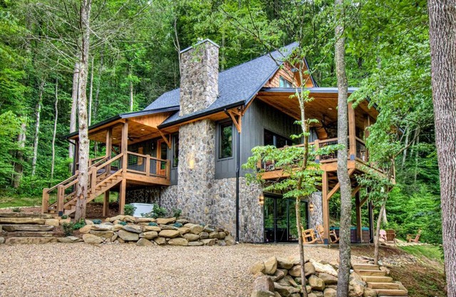 Lindsey Creek Hideaway