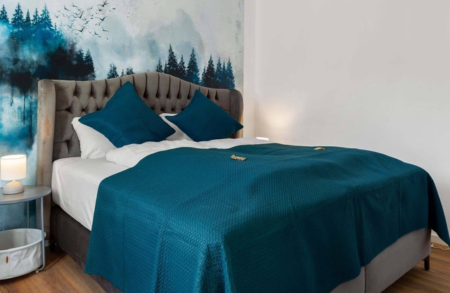 LiT LiVING: Luxus | Box SprIng | Parking | Balkon