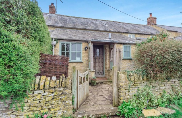 Little Cottage