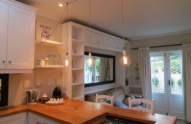 Little Daisy self catering semi detatched apartment