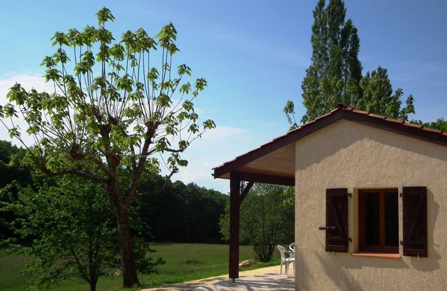 Little House with beautiful view in unique Holiday Resort * in Dordogne-Lot