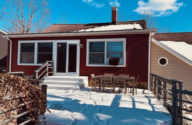 Little Loch (2-Bedroom Home) by RedAwning