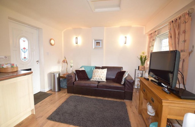 Little Rushbrook Cottages