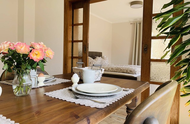 Living in a country house (2 people)