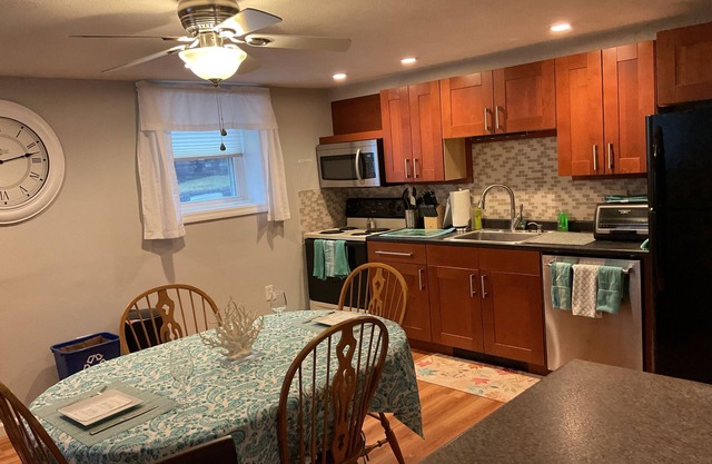Located north of Boston/comfort and relaxation in your home away from home