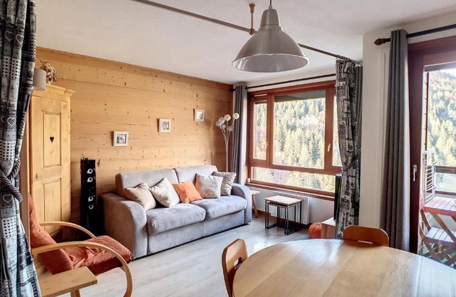 LOCATION APPARTEMENT AVEC ACCES PISCINE - CENTRE SAINT JEAN D'AULPS STATION - 5 Personnes - DAILLE 16