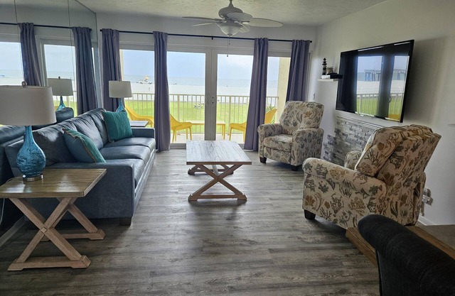 Location is Everything ~ Oceanfront Condo ~ CHECK OUT THE VIEWS!