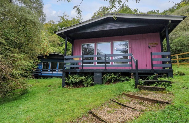 LODGE 5 - "HAWTHORN", family friendly in Lamlash, Isle Of Arran