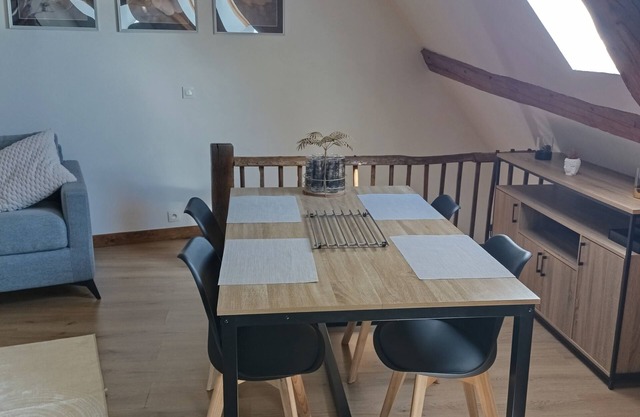 Lodging Downtown Châteauneuf-en-Thymerais