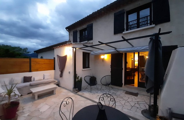 Lodging "Violets" close to the Gorges d'Heric and Caroux (Mons -Hérault)