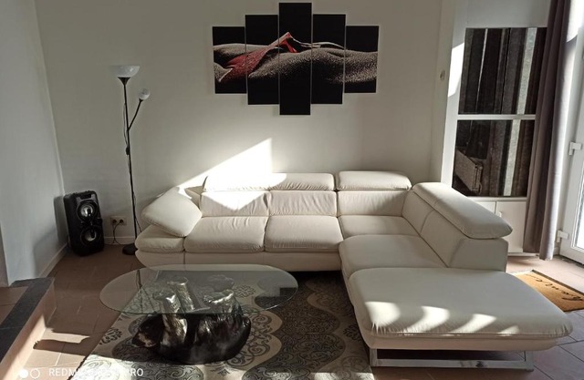 Loft cosi à proximité du centre géographique Belge