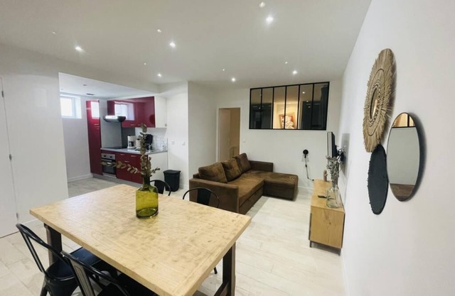 Loft en Rez-de-chaussée - Wifi - Plage à 2 Minutes à Pieds