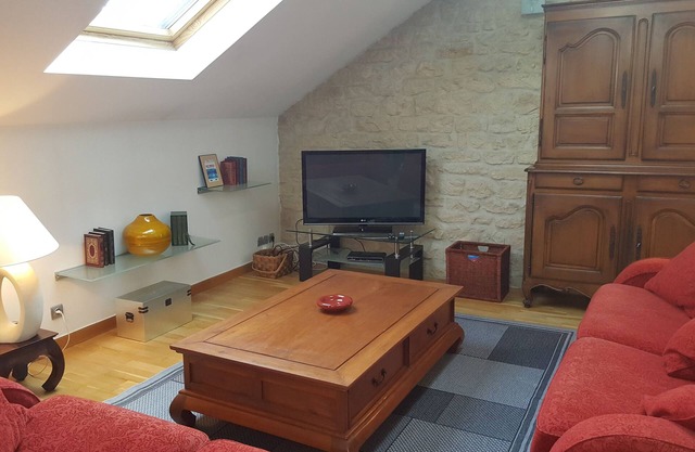 LOFT MICHELET NANCY FOR 4 PEOPLE VERY QUIET