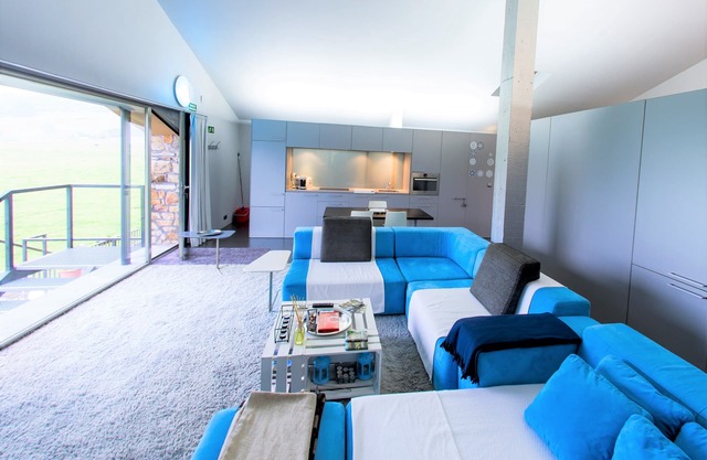 LOFT of MINIMAL design with large terrace.