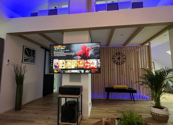 Loft ravissant avec parking gratuit
