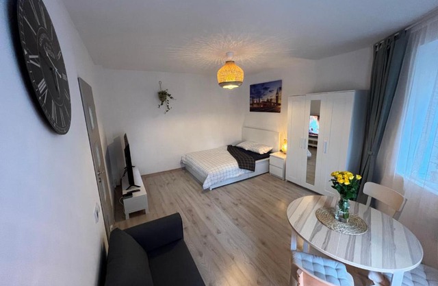 London Apartments - Free parking