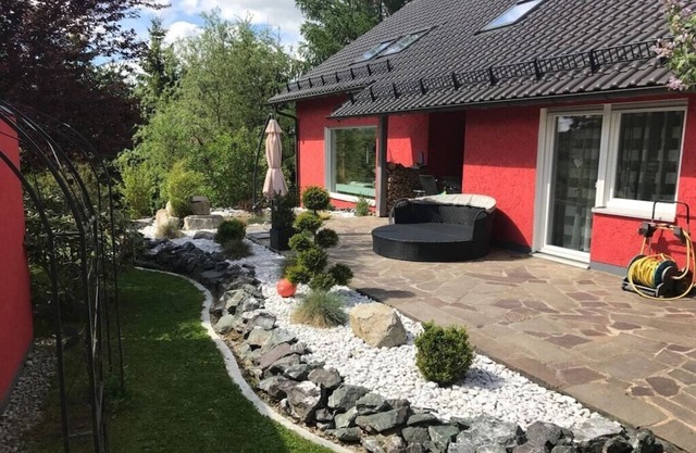 Long 4 stars with balcony