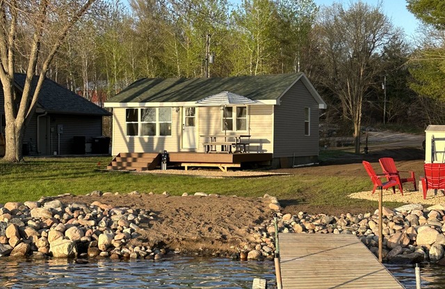 Long Lake Sunset Cottage