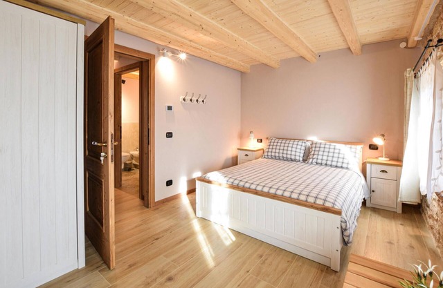 Look forward to a wonderful break from everyday life in this comfortable vacation apartment.