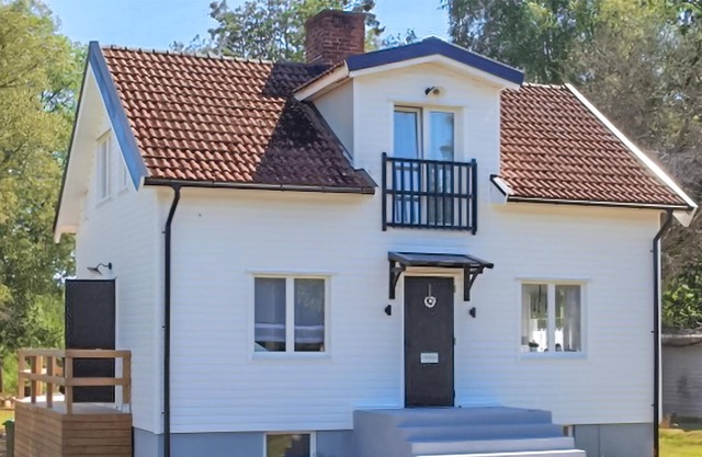Look forward to your spacious, modern and cozy vacation home in Sweden.