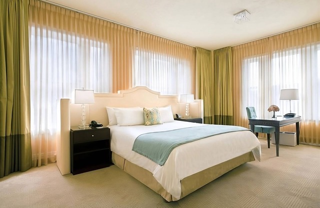 Look No Further! 2 Modern and Pet-friendly Accommodations in Downtown Portland!