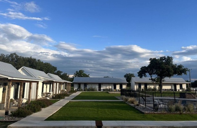 Look no further this is your place-bringing friends add another Suite or Cottage