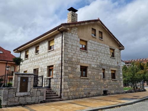Los Kukos Casa Rural