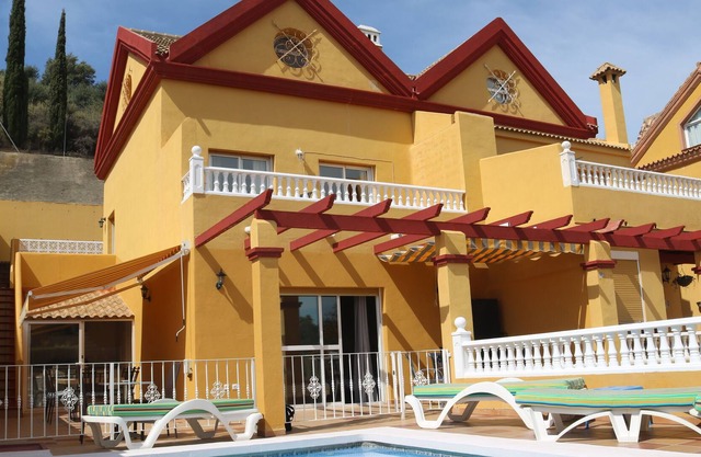 Los Llamados Villa, Benalmadena