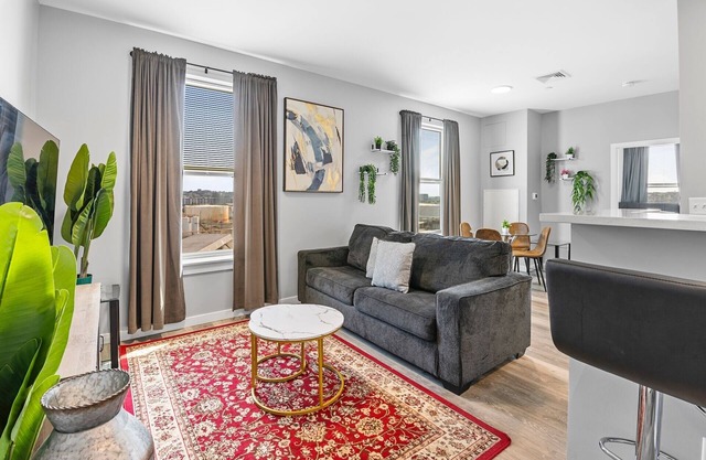 Lovely 1BR Near Encore Boston 0035