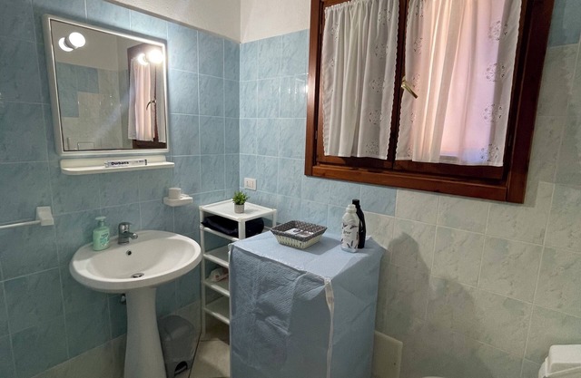 Lovely 2-bedroom apartment in Rena Majore