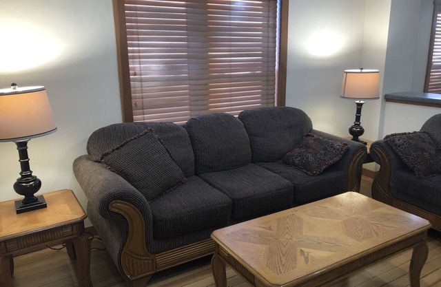 Lovely 3BR Close to Downtown