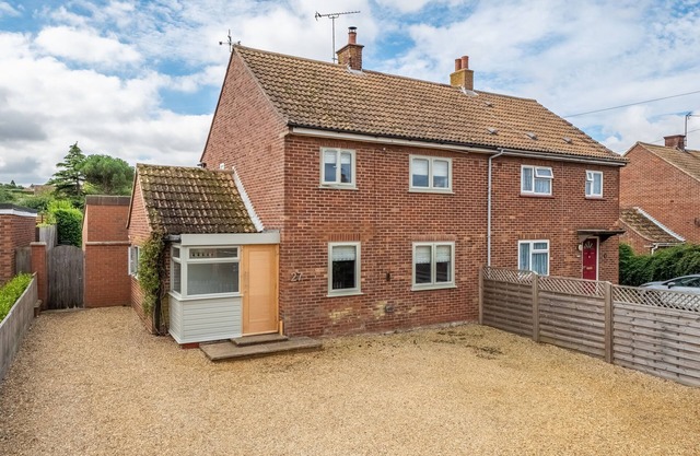 Lovely 4 bedrom home in Brancaster -15 minute walk to Brancaster beach