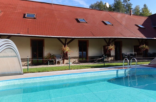 Lovely apartment for 4 people with WIFI, pool, TV and patio