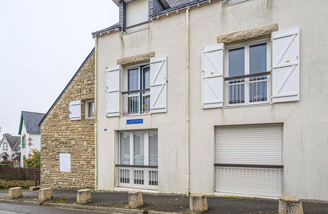 Lovely apartment for 2 people with WIFI, TV and pets allowed