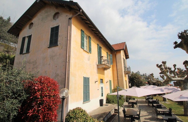 Lovely apartment for 2 people with WIFI, TV, balcony and pets allowed