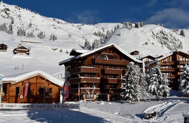 Lovely apartment for 4 guests with WIFI, TV and balcony