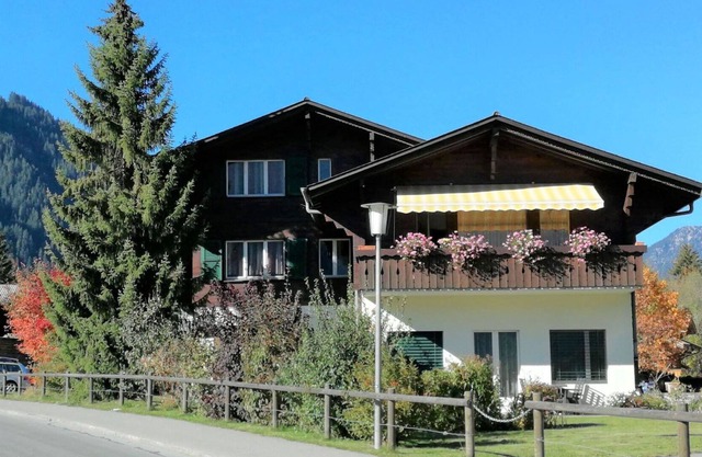 Lovely apartment for 4 people with WIFI, TV, balcony and parking
