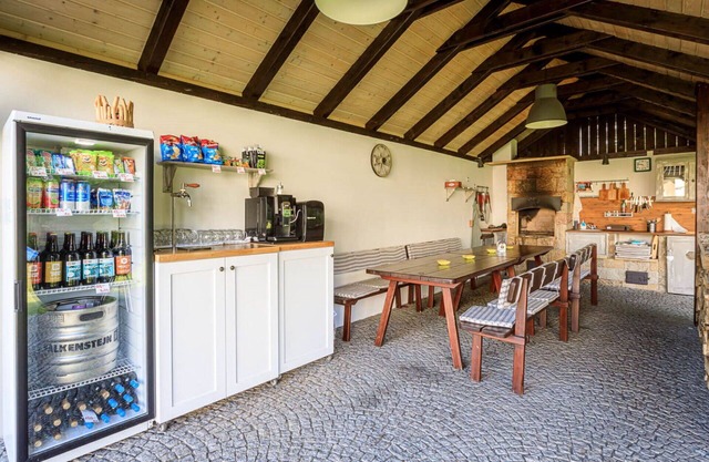 Lovely apartment for 2 people with WIFI, TV, terrace and parking