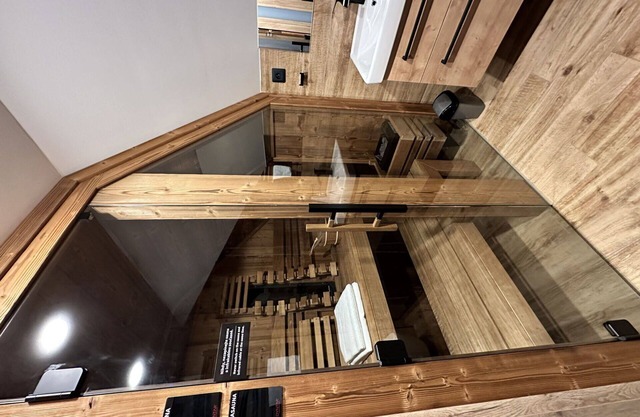 Lovely apartment for 13 guests with WIFI, TV, balcony and panoramic view